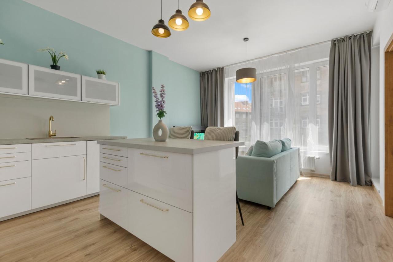 Lam Mint - Ac - Balcony Apartment Bratislava Exterior photo
